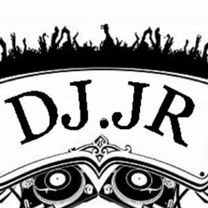 Meet your Posher, Levi